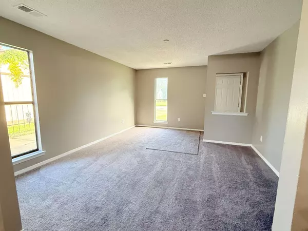 Memphis, TN 38118,4855 SHULMAN CV