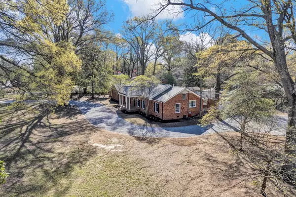 Memphis, TN 38117,4679 WALNUT GROVE RD