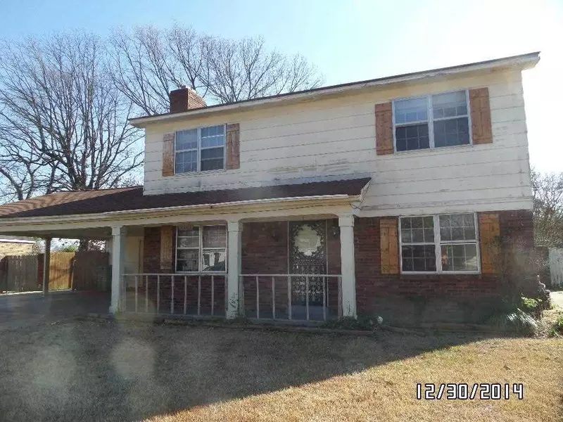 4949 WARRINGTON, Memphis, TN 38118