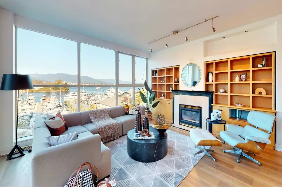 Vancouver, BC V6G 3G1,1550 COAL HARBOUR QUAY #L401