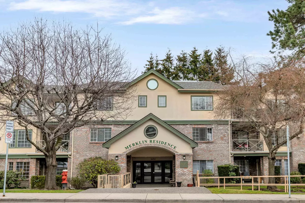 White Rock, BC V4B 4C3,1450 MERKLIN ST #106