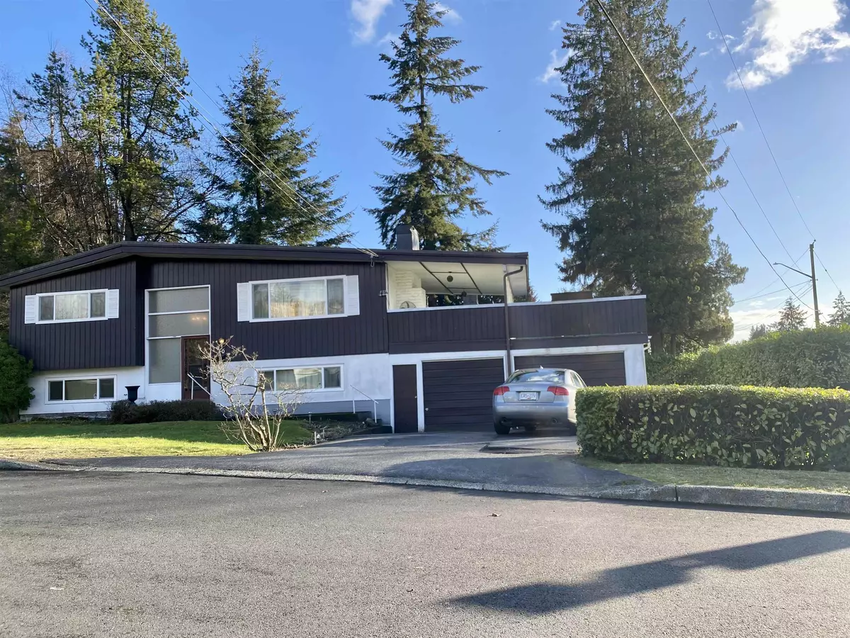 Coquitlam, BC V3J 2T6,604 ADLER AVE