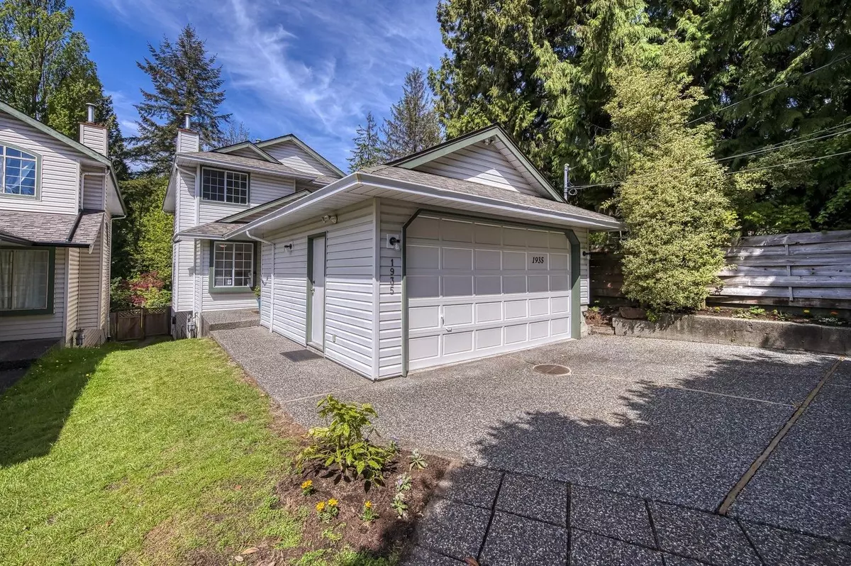 North Vancouver, BC V7M 3B1,1935 WESTVIEW DR