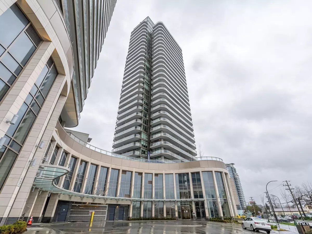 Burnaby, BC V5B 3A2,5333 GORING ST #606