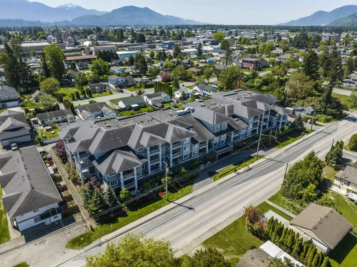 Chilliwack, BC V2P 0C3,46262 FIRST AVE #304