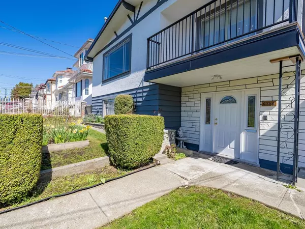 Vancouver, BC V5R 3R2,4744 EARLES ST