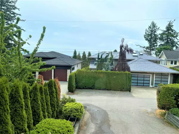 Surrey, BC V4A 1E4,13048 MARINE DR