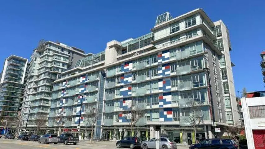 Vancouver, BC V5Y 0G8,63 W 2ND AVE #207