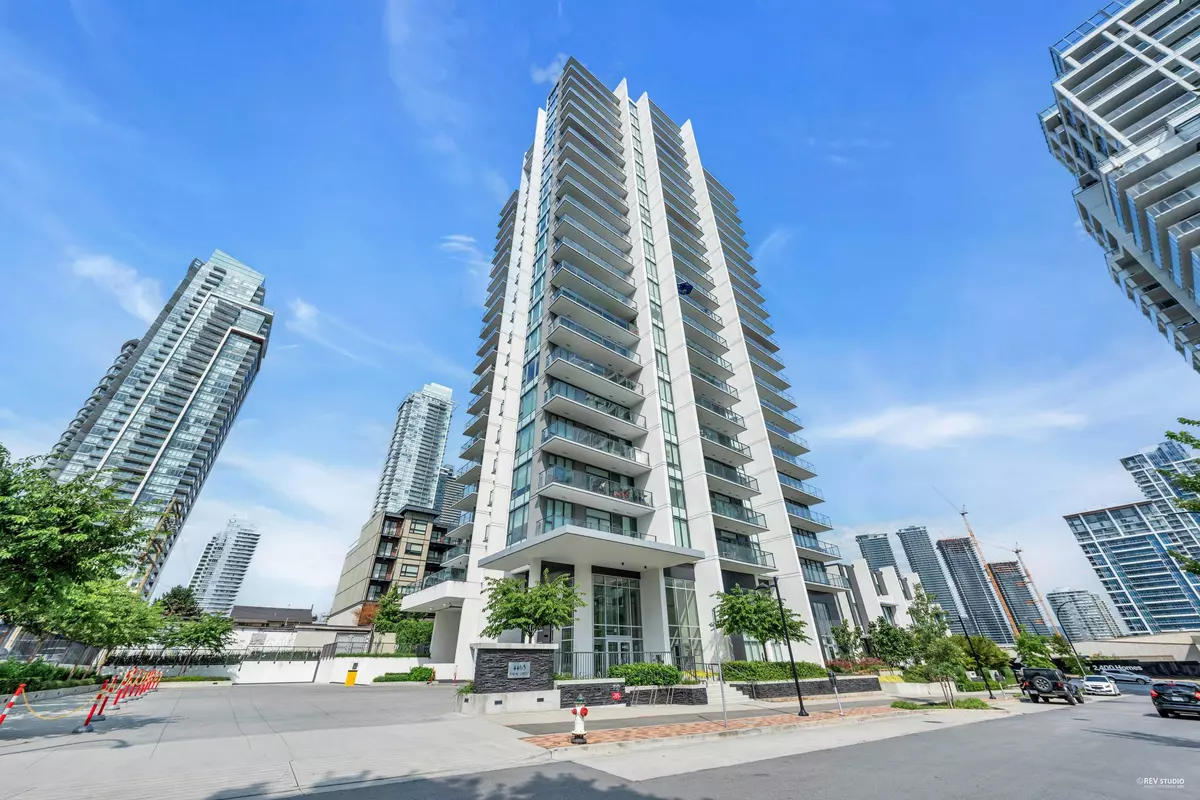 Burnaby, BC V5C 0L8,4465 JUNEAU ST #605