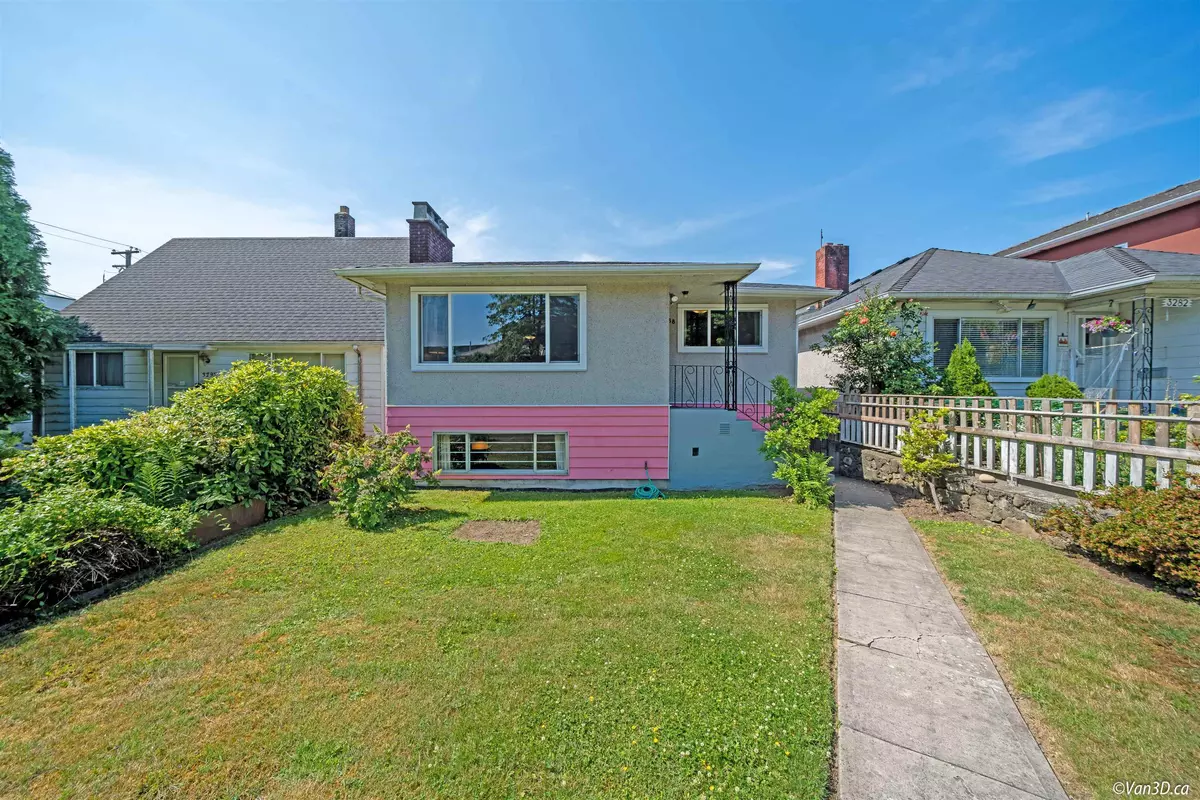 Vancouver, BC V5R 4V2,3288 CLIVE AVE