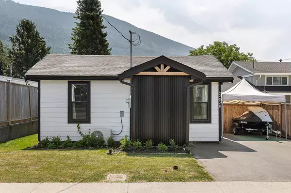 Yarrow, BC V2R 5C6,42520 YARROW CENTRAL RD