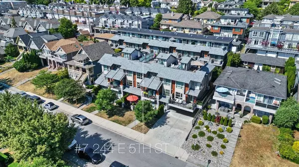 North Vancouver, BC V7L 1L7,244 E 5TH ST #7