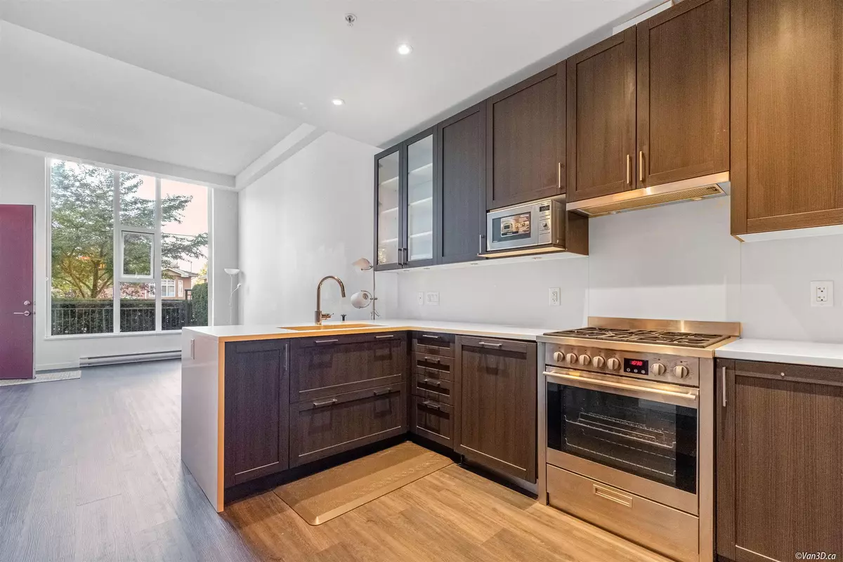 Vancouver, BC V5R 4P9,5612 ORMIDALE ST