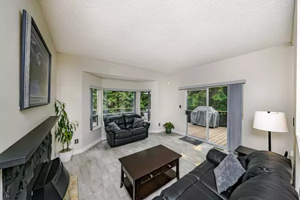 Port Moody, BC V3H 4J6,9 MAUDE CT