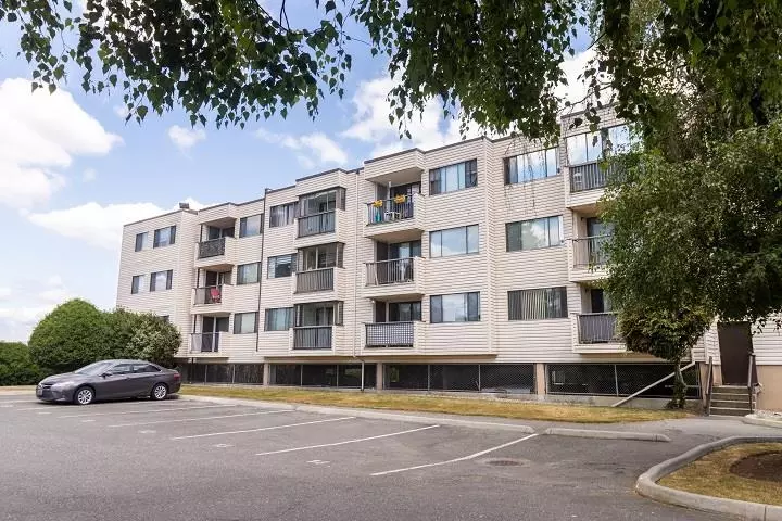 Abbotsford, BC V2T 4M9,32733 EAST BROADWAY ST #301