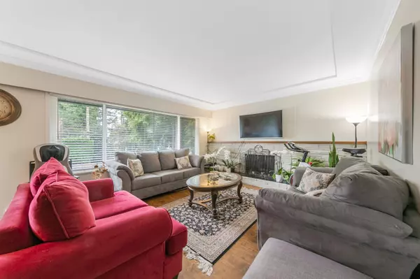 North Vancouver, BC V7K 1B8,842 E 29TH ST