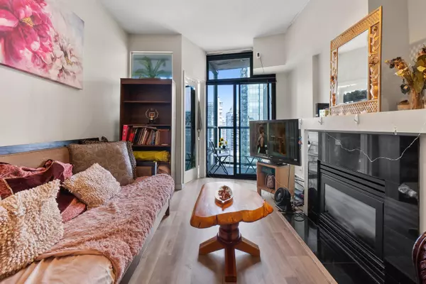 Vancouver, BC V6E 4R8,1239 W GEORGIA ST #1808