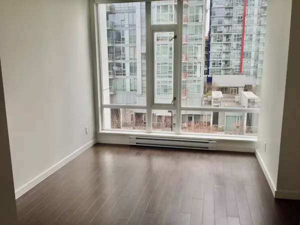 Vancouver, BC V6B 0K9,161 W GEORGIA ST #717