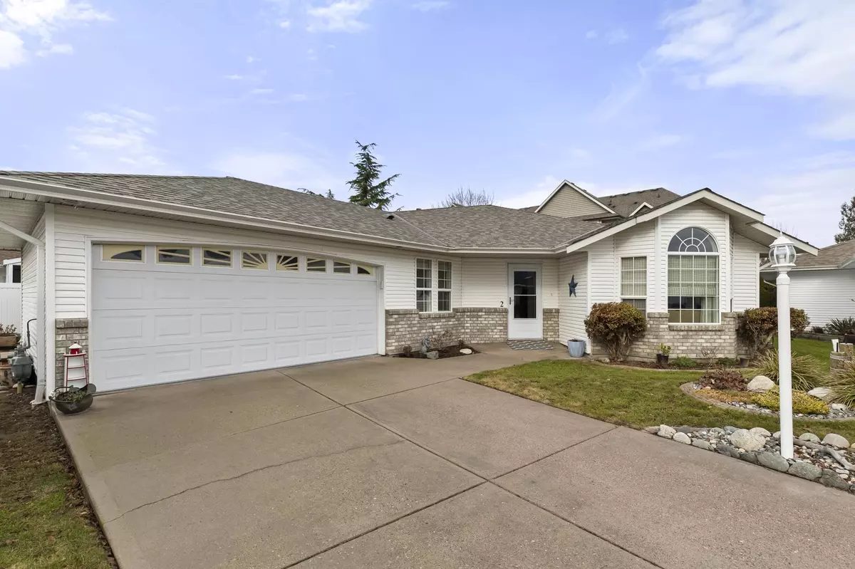 Chilliwack, BC V2P 5N4,9102 HAZEL ST #2