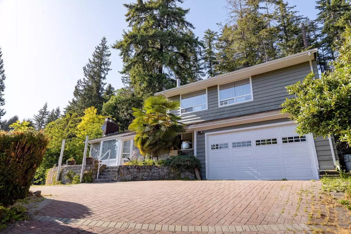 West Vancouver, BC V7V 3E1,3125 BENBOW RD