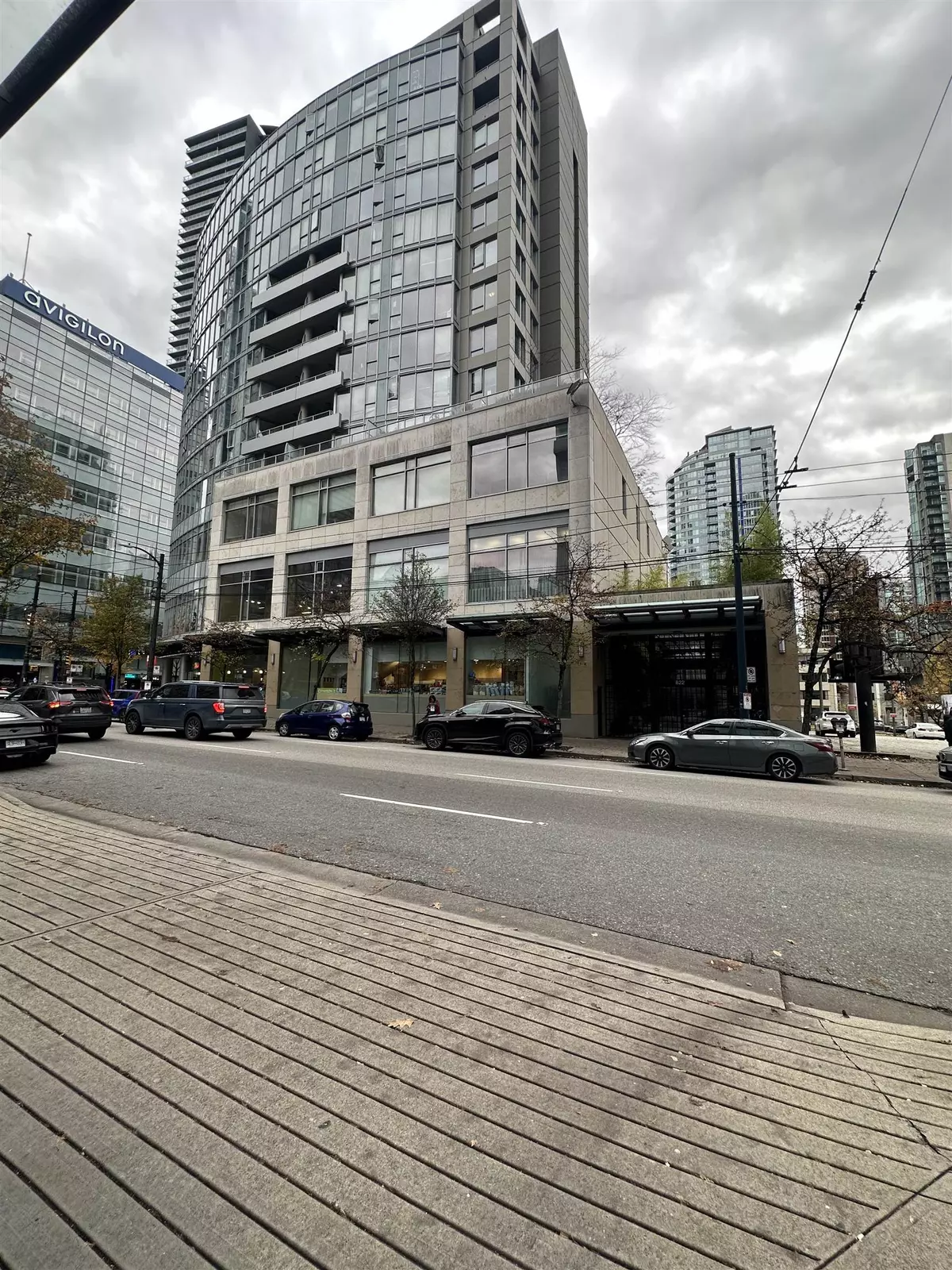 Vancouver, BC V6B 1L7,822 SEYMOUR ST #603