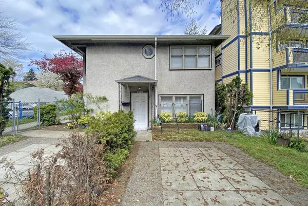 Vancouver, BC V6P 3X2,8594 FREMLIN ST