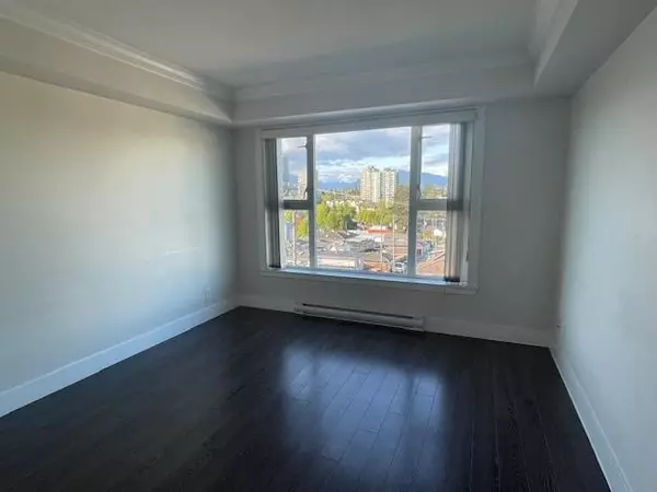 Vancouver, BC V5R 5L3,3437 KINGSWAY #303