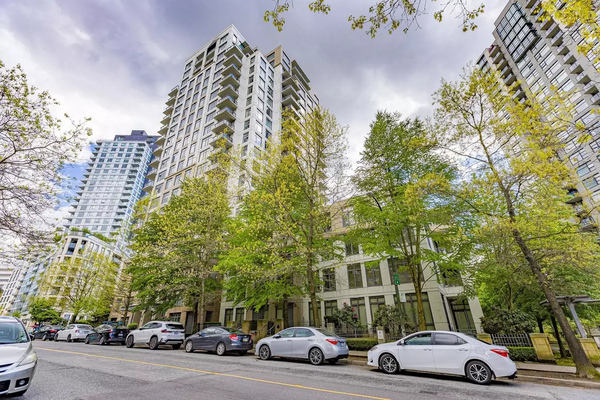 Vancouver, BC V5R 6H8,3660 VANNESS AVE #1602