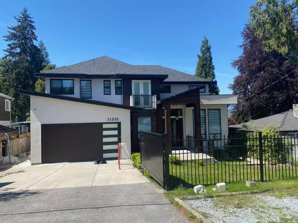 11315 LOUGHREN DR, Surrey, BC V3R 4Z3