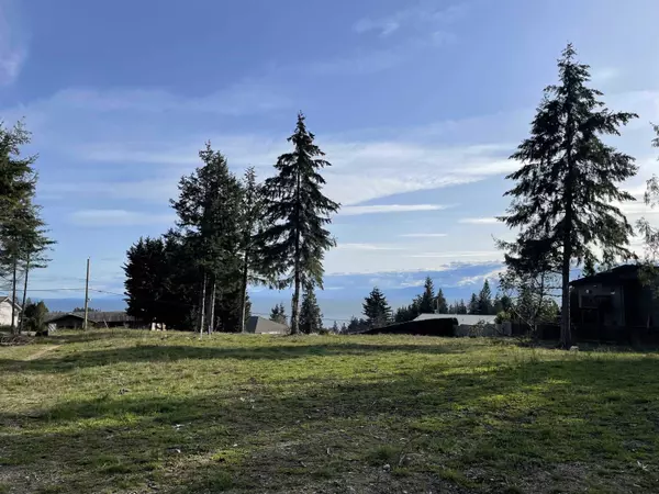 LOT 8 SALAL RD, Sechelt, BC V7Z 0G4