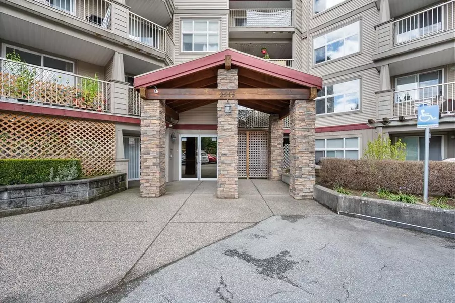 2515 PARK DR #212, Abbotsford, BC V2S 0B2