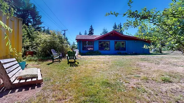 Gibsons, BC V0N 1V7,986 REED RD