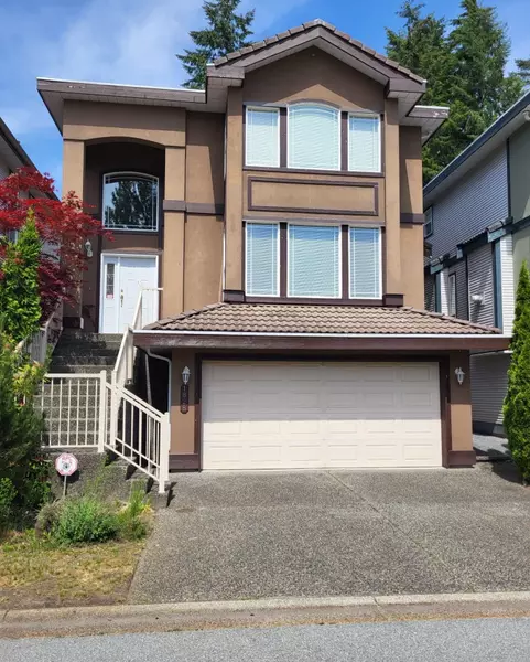 1828 HAMPTON GRN, Coquitlam, BC V3E 3G2