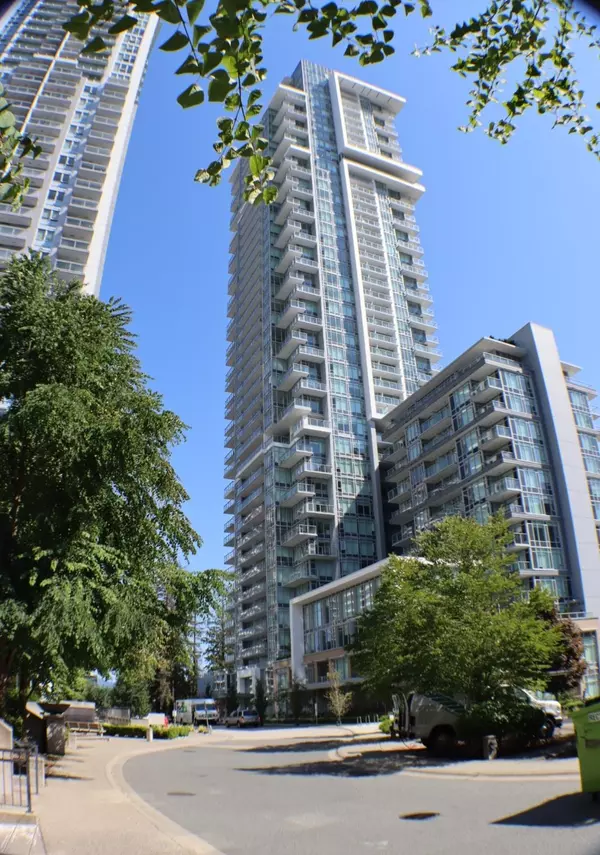 13350 CENTRAL AVE #2606,  Surrey,  BC V3T 0S1