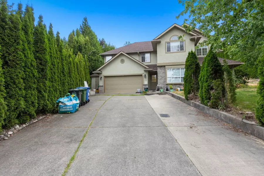 2595 WHATCOM PL, Abbotsford, BC V3G 2W6