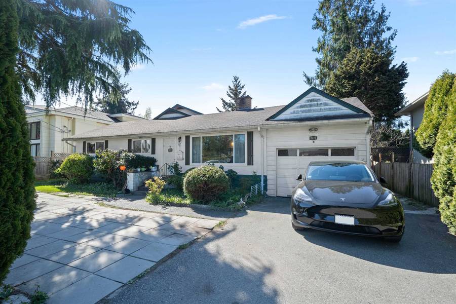 9771 PINEWELL CRES, Richmond, BC V7A 2C7