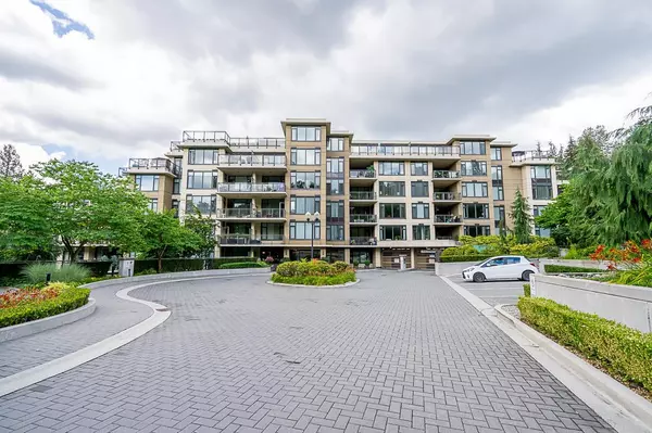 Coquitlam, BC V3E 0C9,2950 PANORAMA DR #406