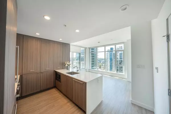 2351 BETA AVE #2108, Burnaby, BC V5C 0M2