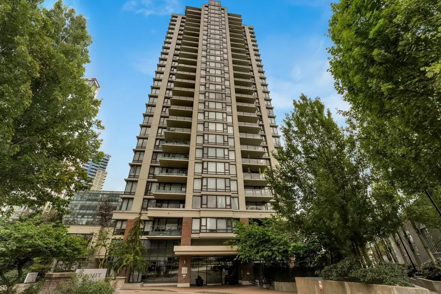 7328 ARCOLA ST #904, Burnaby, BC V5E 0A7