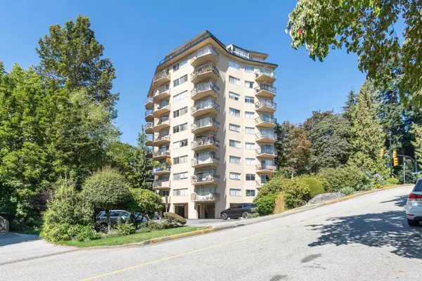 1930 MARINE DR #603, West Vancouver, BC V7V 1J8