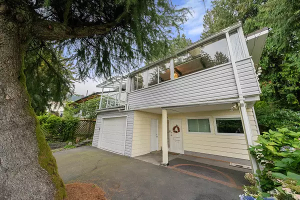 3570 LONSDALE AVE, North Vancouver, BC V7N 3K4