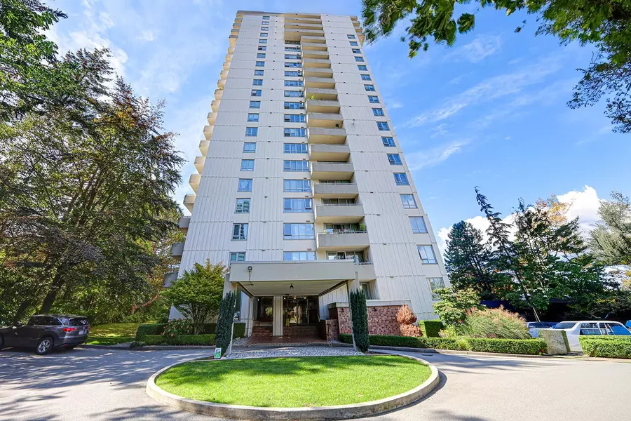 5645 BARKER AVE #1104, Burnaby, BC V5H 3Z5