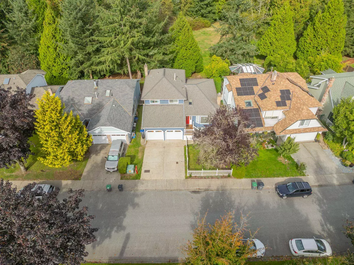 Surrey, BC V3X 2B8,12289 SOUTHPARK CRES