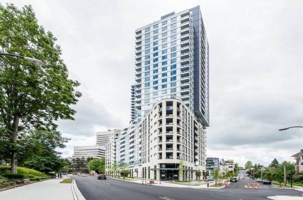 5470 ORMIDALE ST #306, Vancouver, BC V5R 0G6