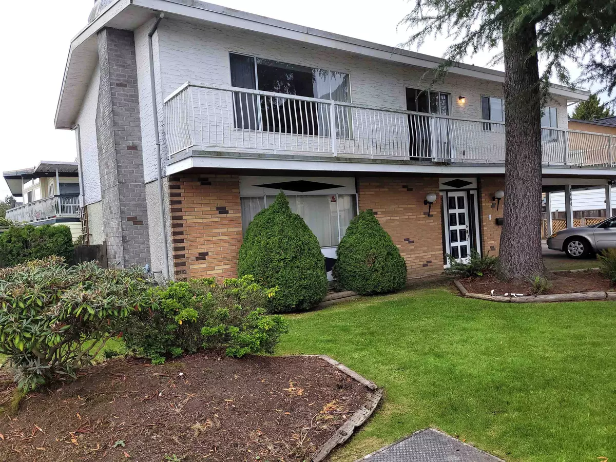 Richmond, BC V7A 4N6,8460 GREENFIELD DR