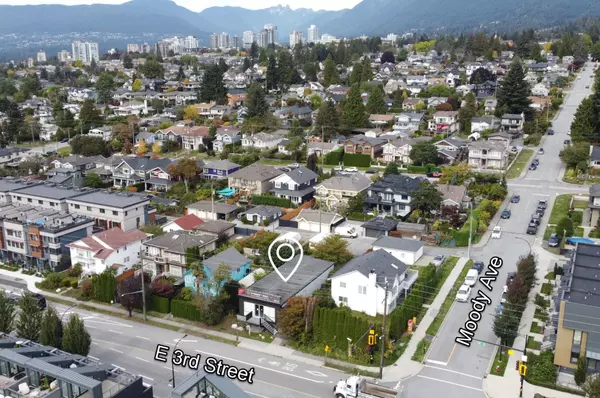 658 E 3RD ST, North Vancouver, BC V7L 1G7