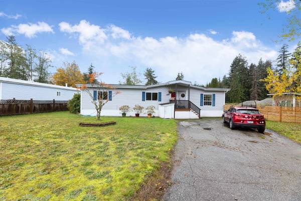 1413 SUNSHINE COAST HWY #87, Gibsons, BC V0N 1V5