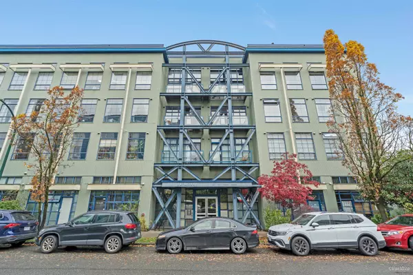 237 E 4TH AVE #216, Vancouver, BC V5T 4R4