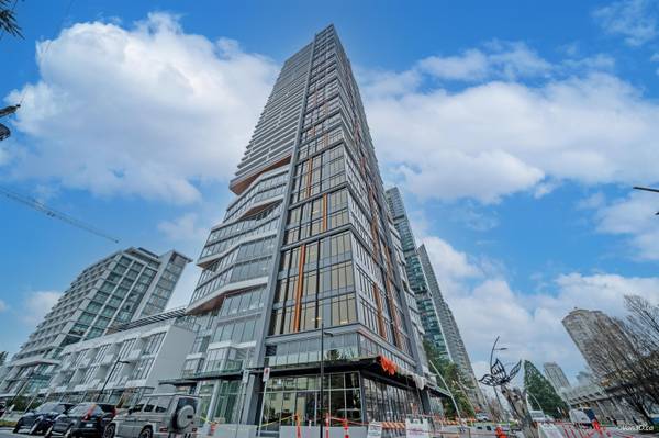 6511 SUSSEX AVE #1209, Burnaby, BC V5H 3C5