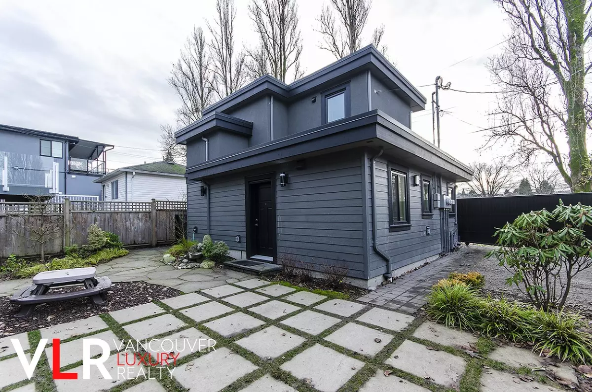 Vancouver, BC V5M 4A9,3921 MATAPAN CRES